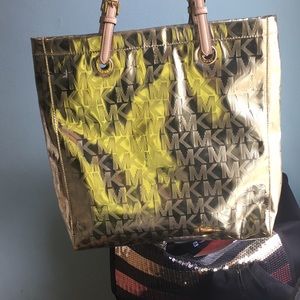 Michael Kors purse